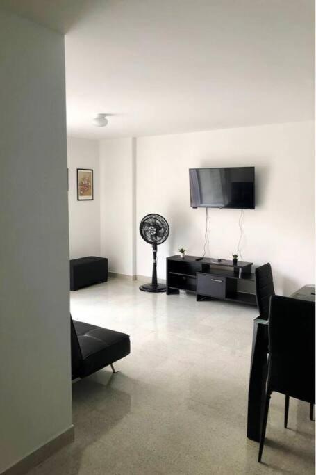 Apartment Zona Rosa El Poblado 202 *