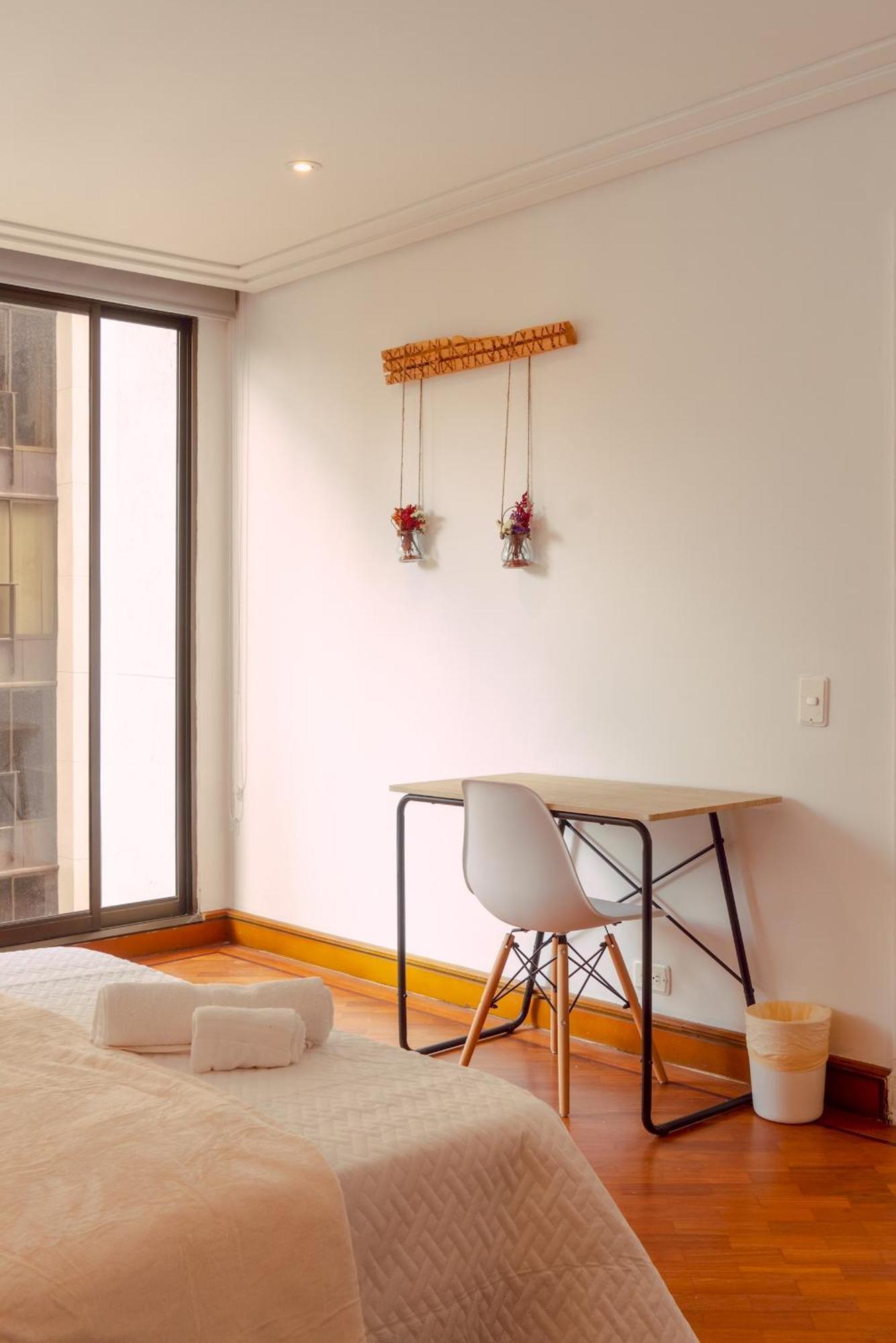 Apartment Amplia Con Bano Compartido Poblado-b12