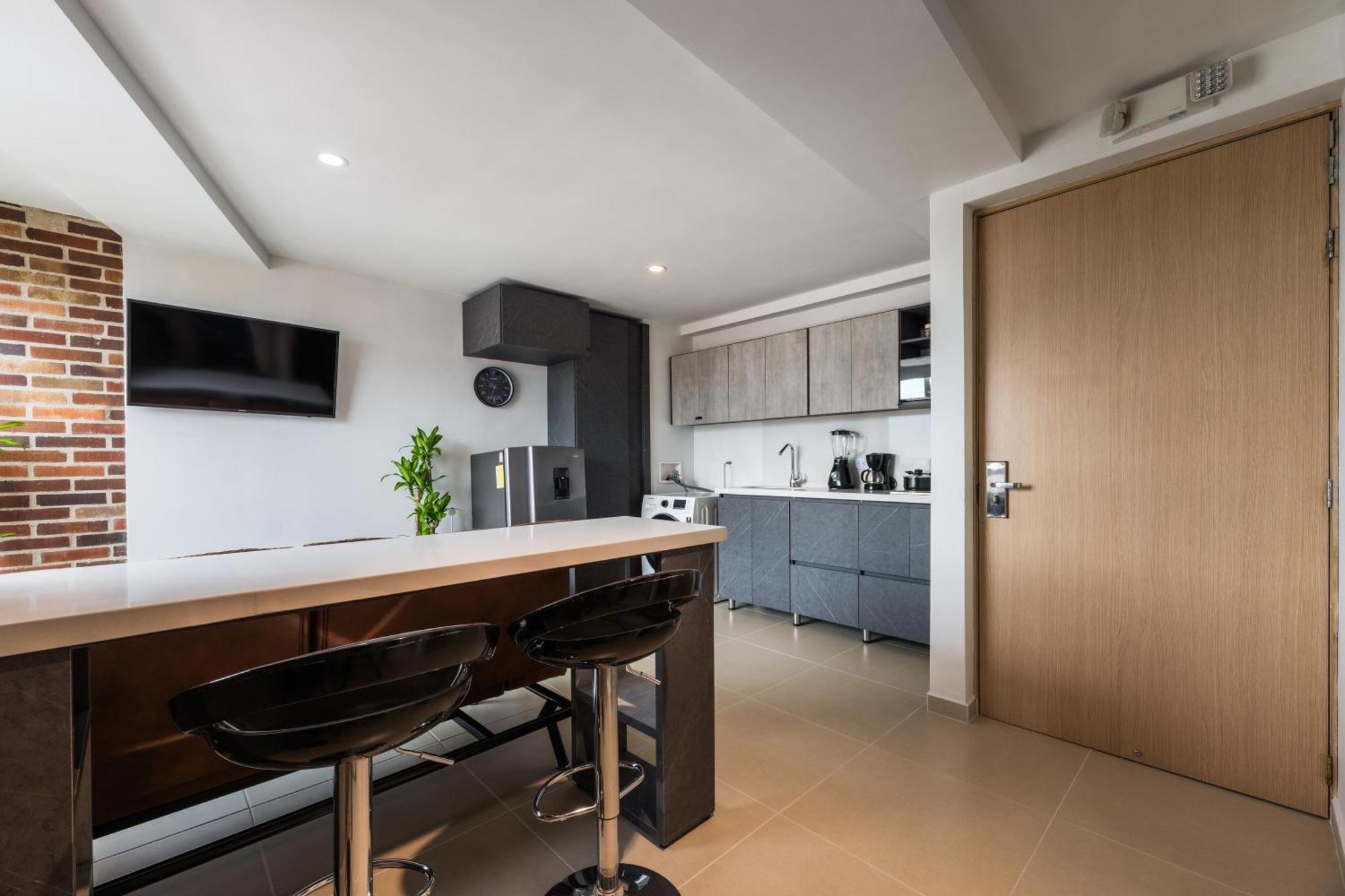 Apartment Stunning Views In Laureles-ac-200mb Wifi Medellin