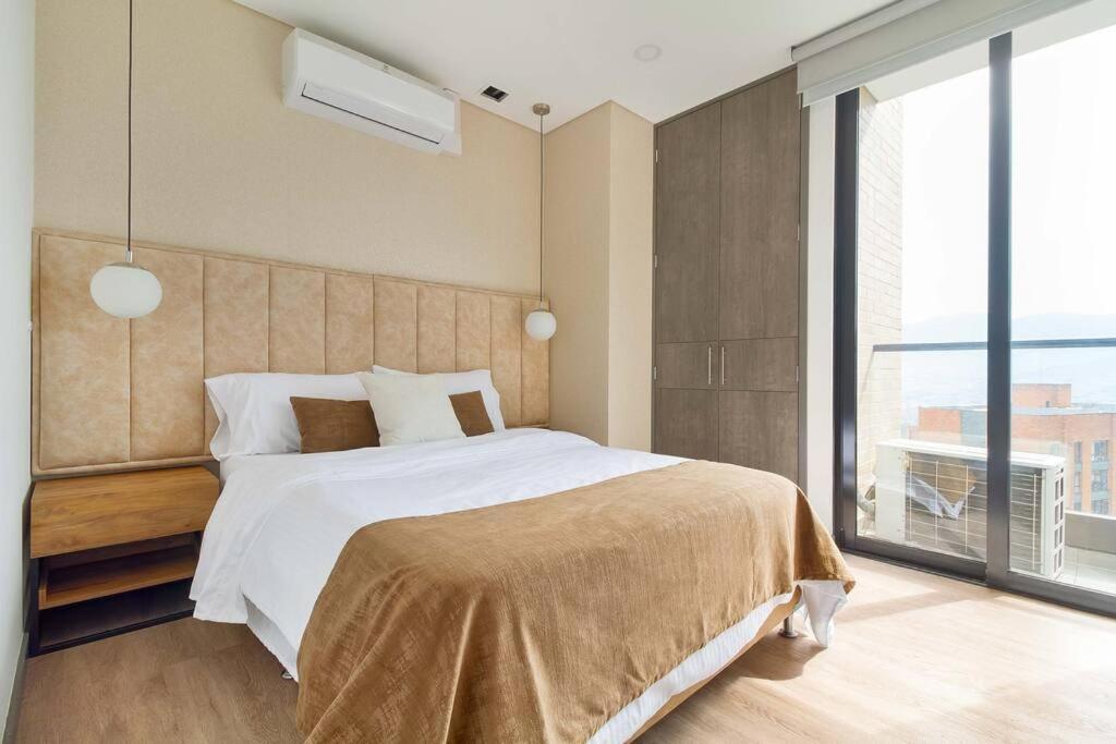The Place Need In Poblado-medellin 1103 Apartment *