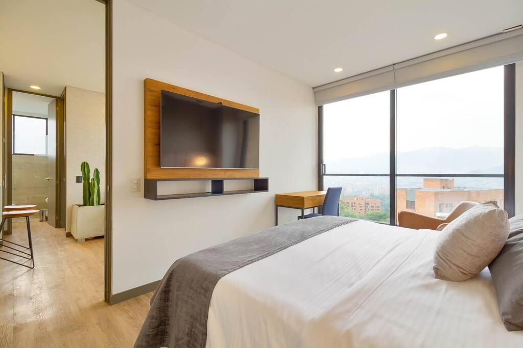 The Place Need In Poblado-medellin 1103 Apartment Medellin