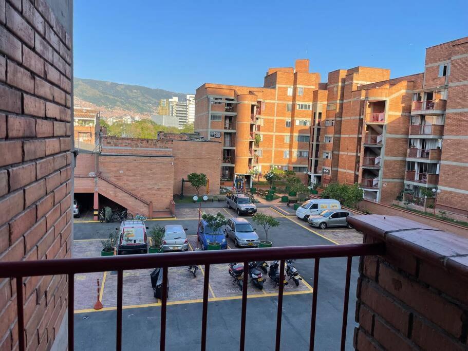 En Laureles Apartment *