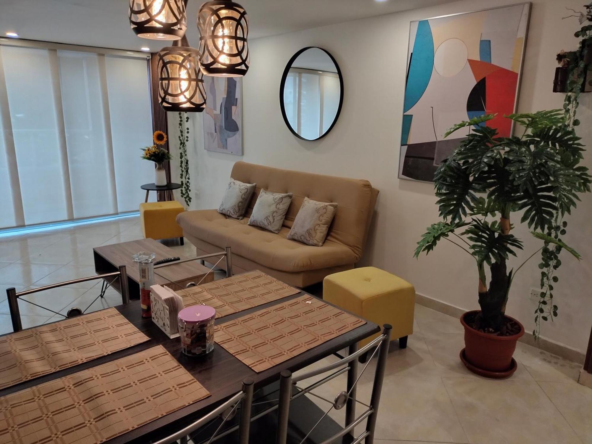 Moderno, 3hab, Elegante, La Mejor Ubicacion * Medellín