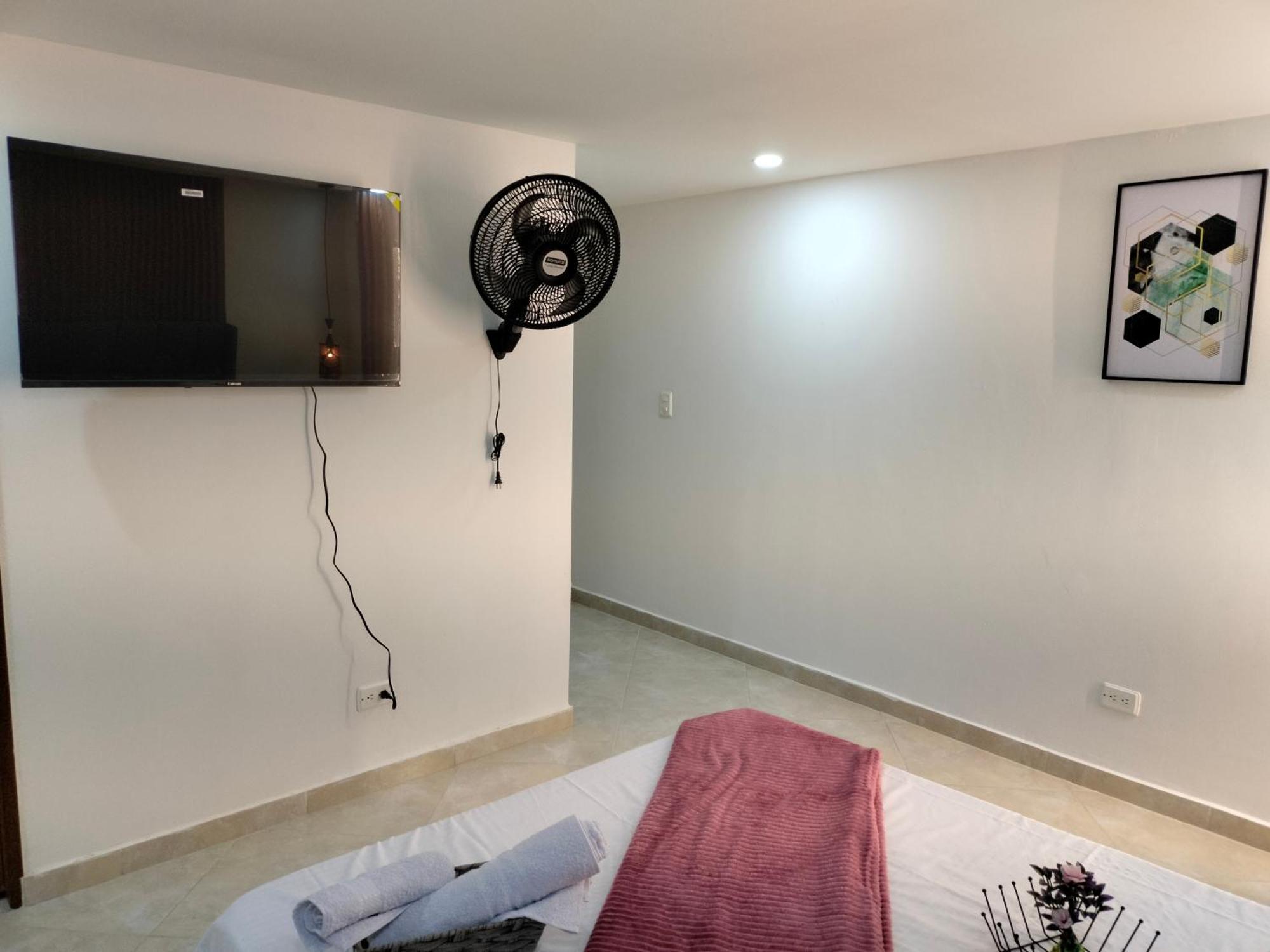 Moderno, 3hab, Elegante, La Mejor Ubicacion Medellín