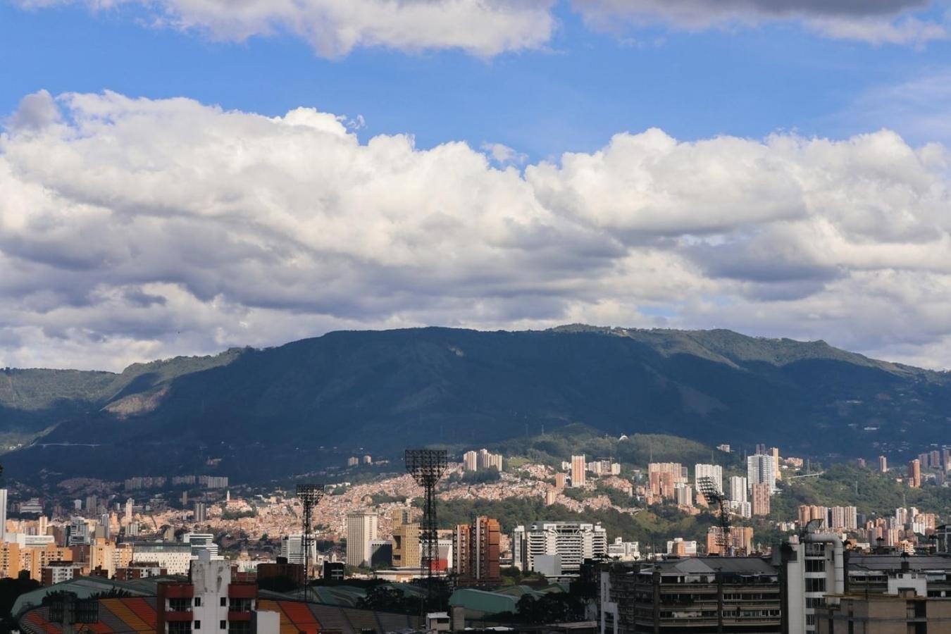 Stadio Serenity Rosa Negra Aparta-suite * Medellin