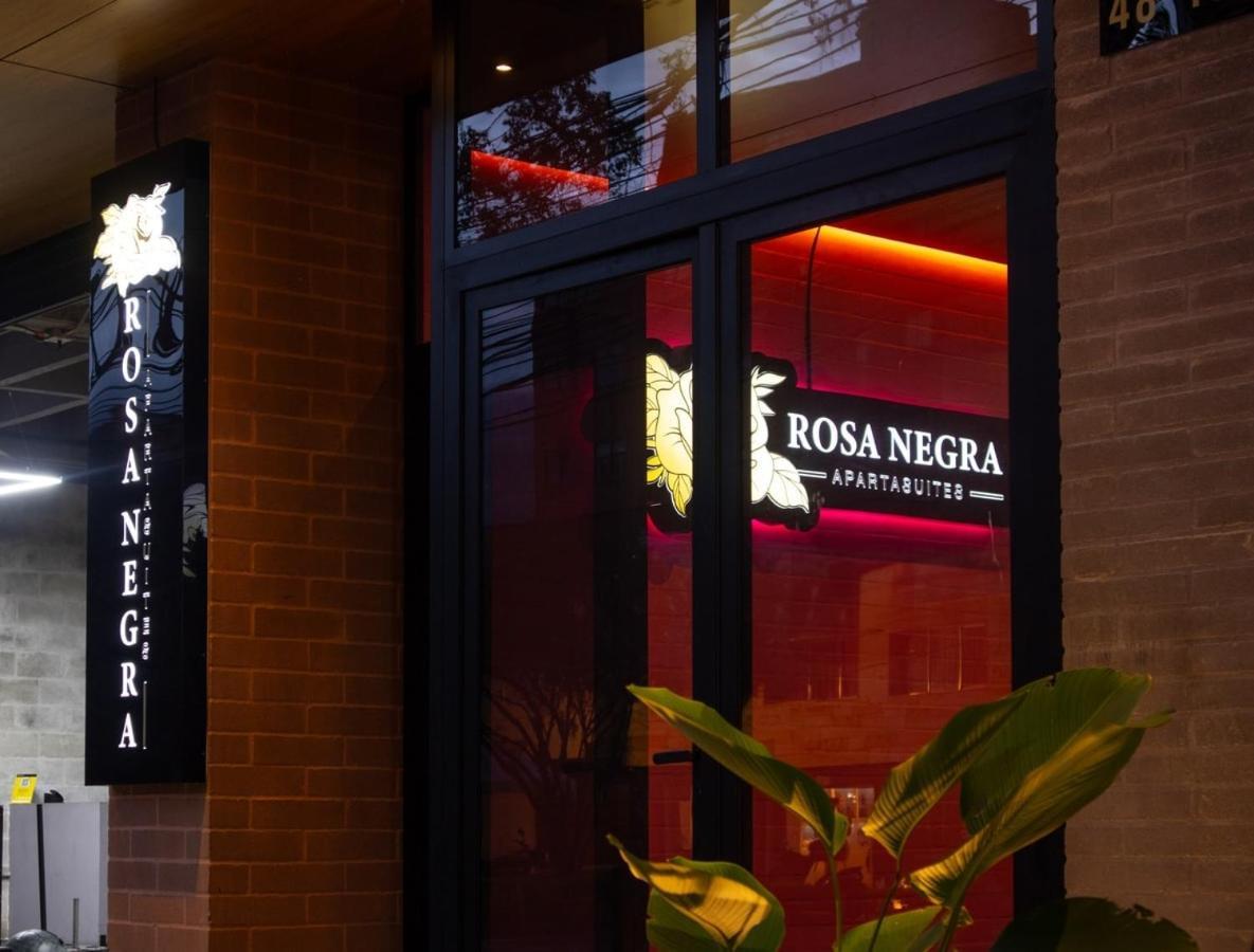 Rosa Negra Haven Cozy Stadio Aparta-suite Apartment *
