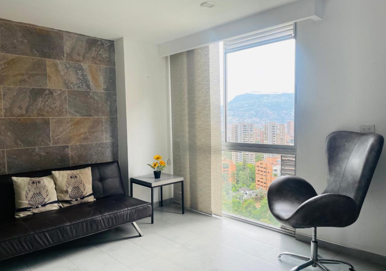 Encantador Apartamento En Exclusivo Sector 14 *