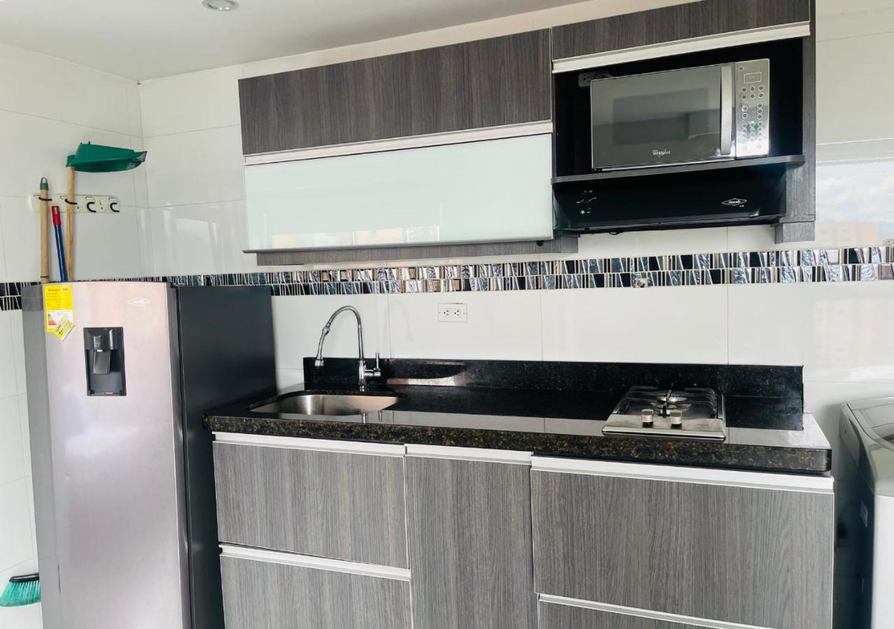 Encantador Apartamento En Exclusivo Sector 14 Apartment *