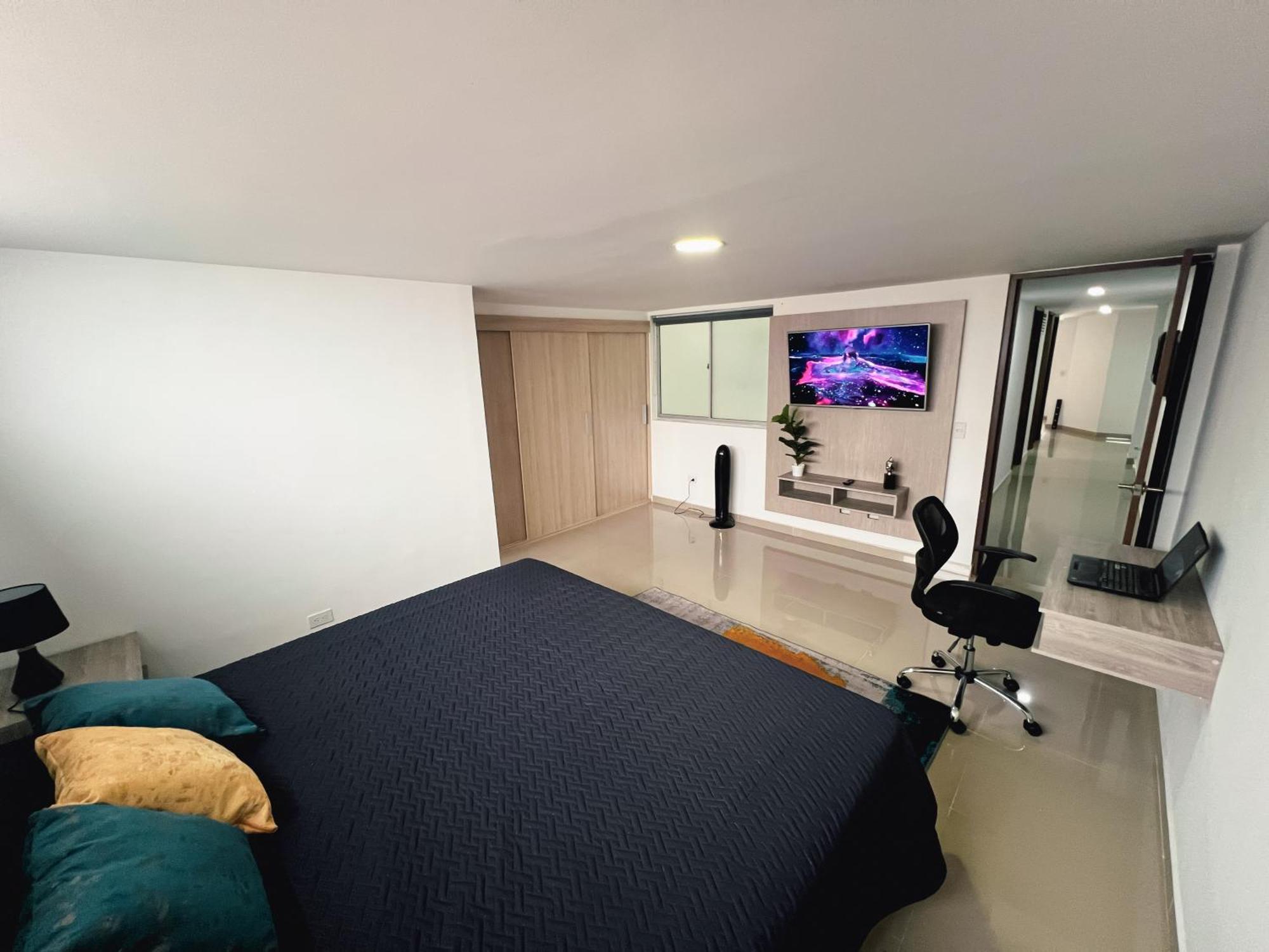 Familiar, Excelente Ubicacion, Laureles Apartment *