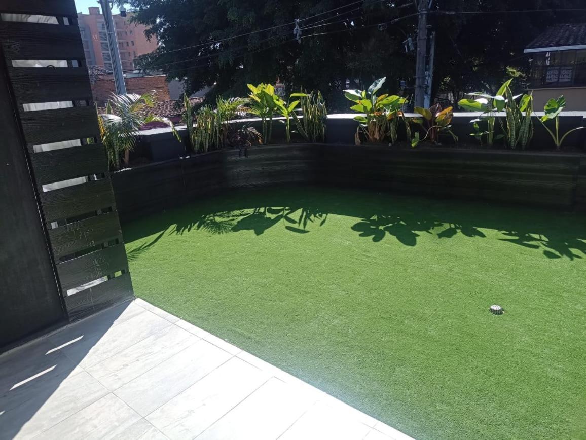 ¡hospedaje A 8 Minutos Del Atanasio Girardot! Lau4 Apartment