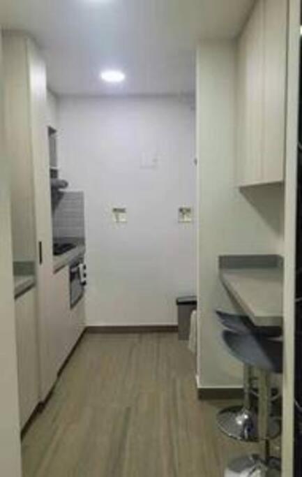 Alquiler Cerca A Clinica Americas Ark201 By Roots Apartment