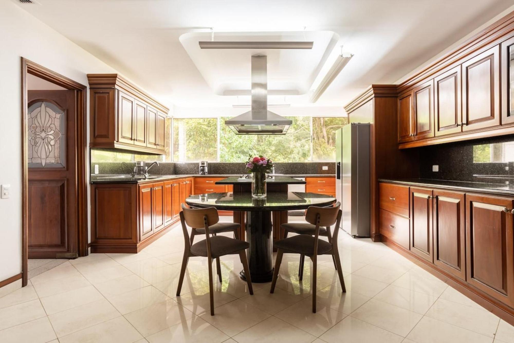 Stunning Luxury Penthouse With And Concierge Apartamento *