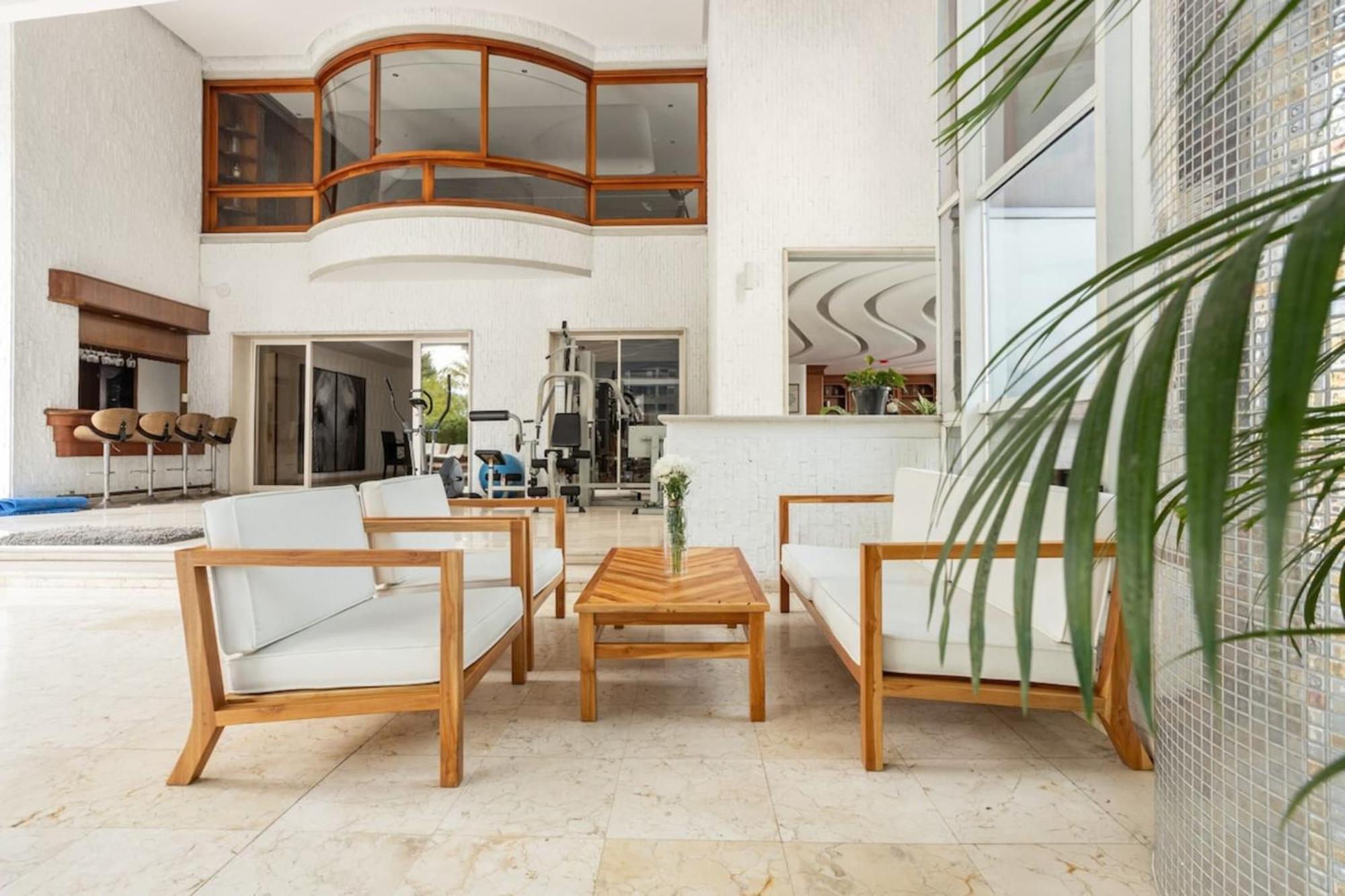 Stunning Luxury Penthouse With And Concierge Apartamento Medellín