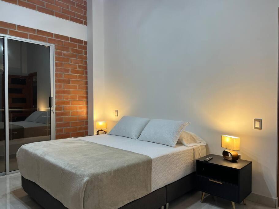 Palos Altos House Poblado 6 Min To Provenza * Medellin