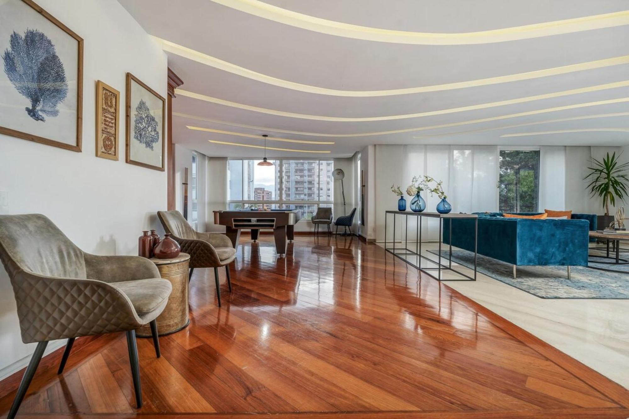 Stunning Luxury Penthouse With And Concierge * Medellín