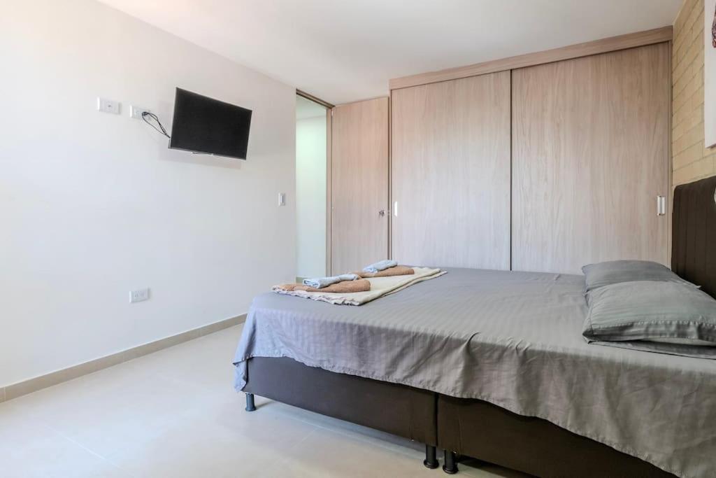 En Laureles 2br Con Rooftop Y Piscina 702 Apartment
