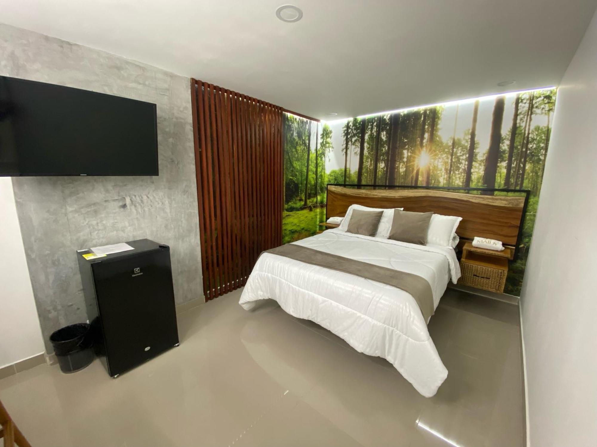 Maidy Luxury
