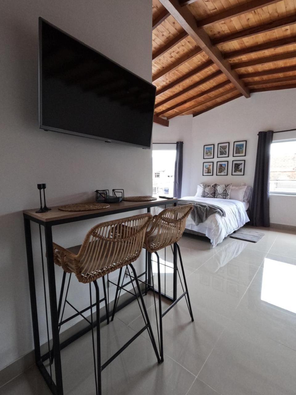 Apartment Hermoso Loft Cerca Al Poblado Y Al Metro Medellin