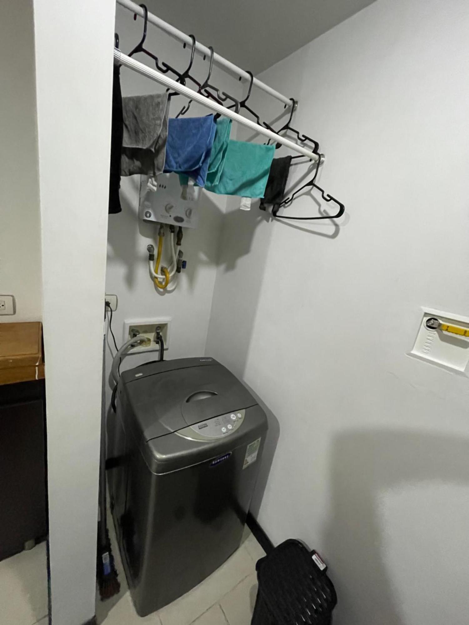 Comodo Apartaestudio En Laureles *
