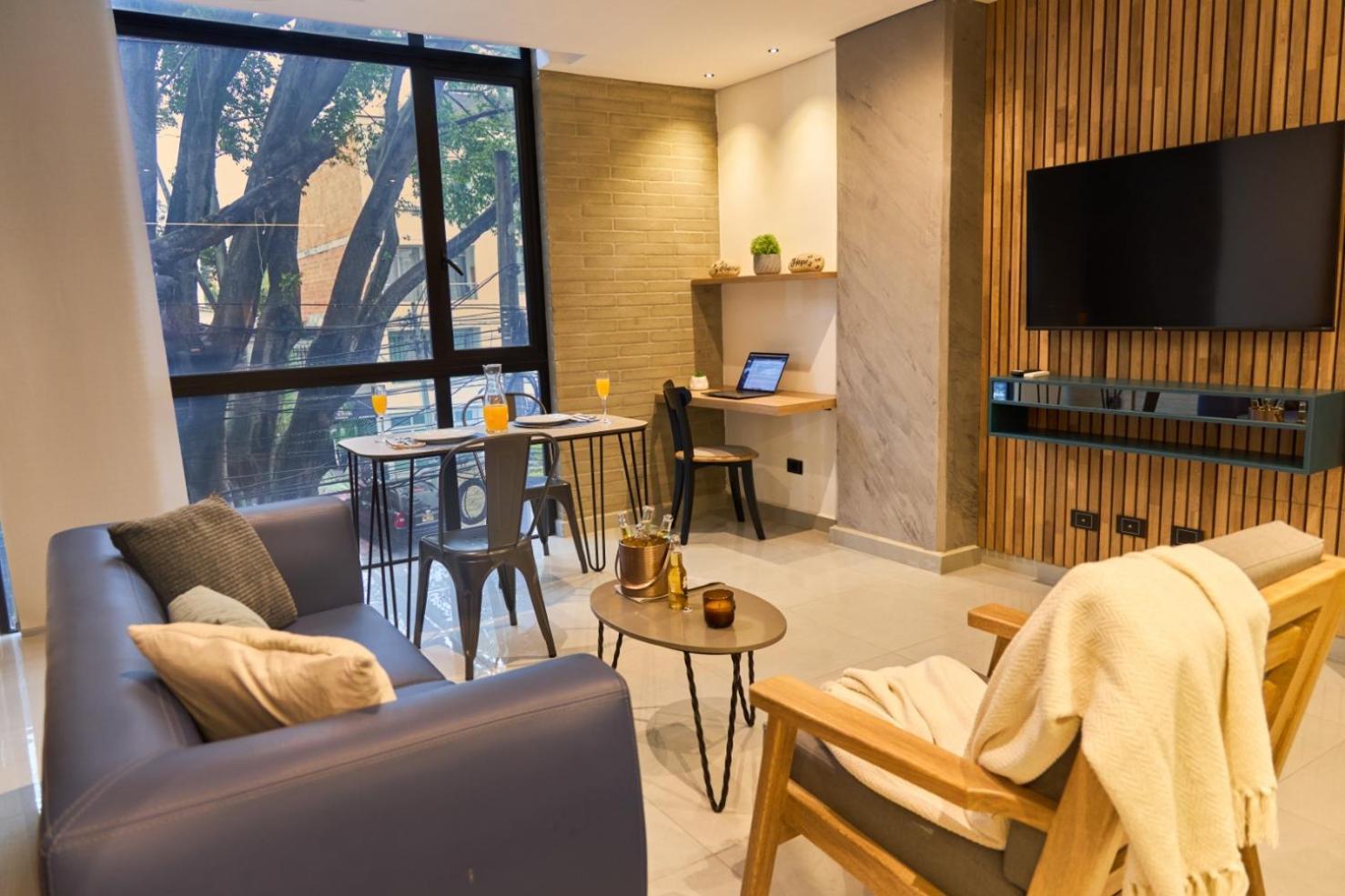 Apartment Cozy Aparta-suite Stadio Rosa Negra