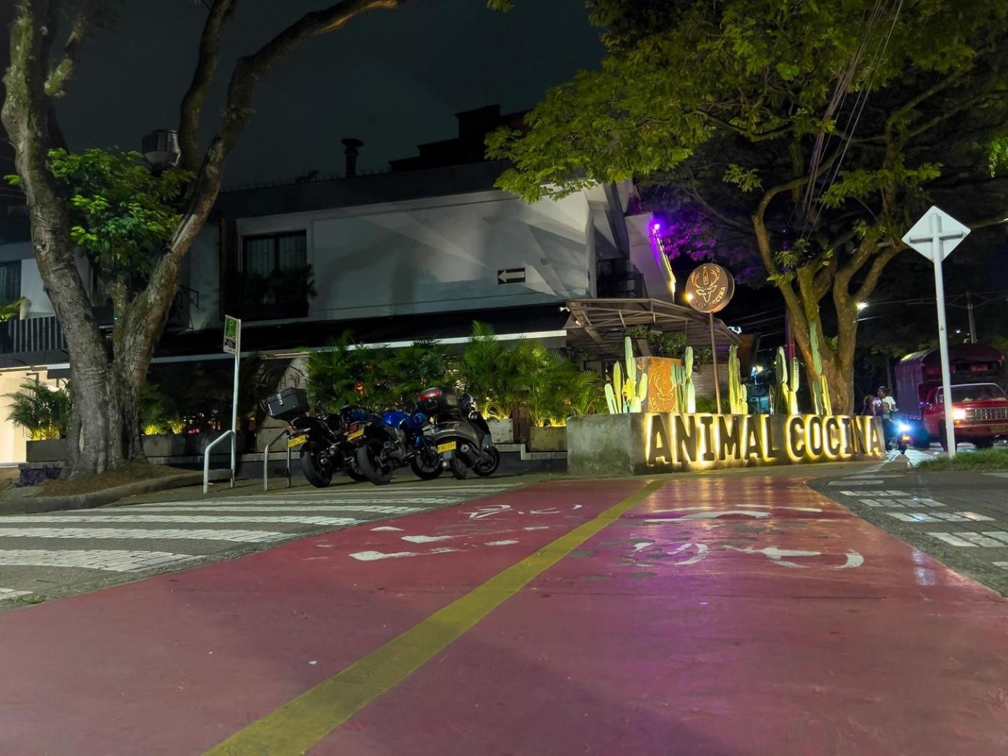 Cozy Aparta-suite Stadio Rosa Negra Medellin