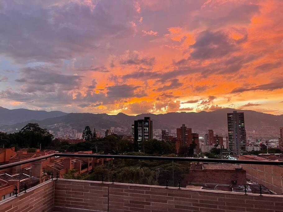 406 Poblado Cerca Al Cc El Tesoro