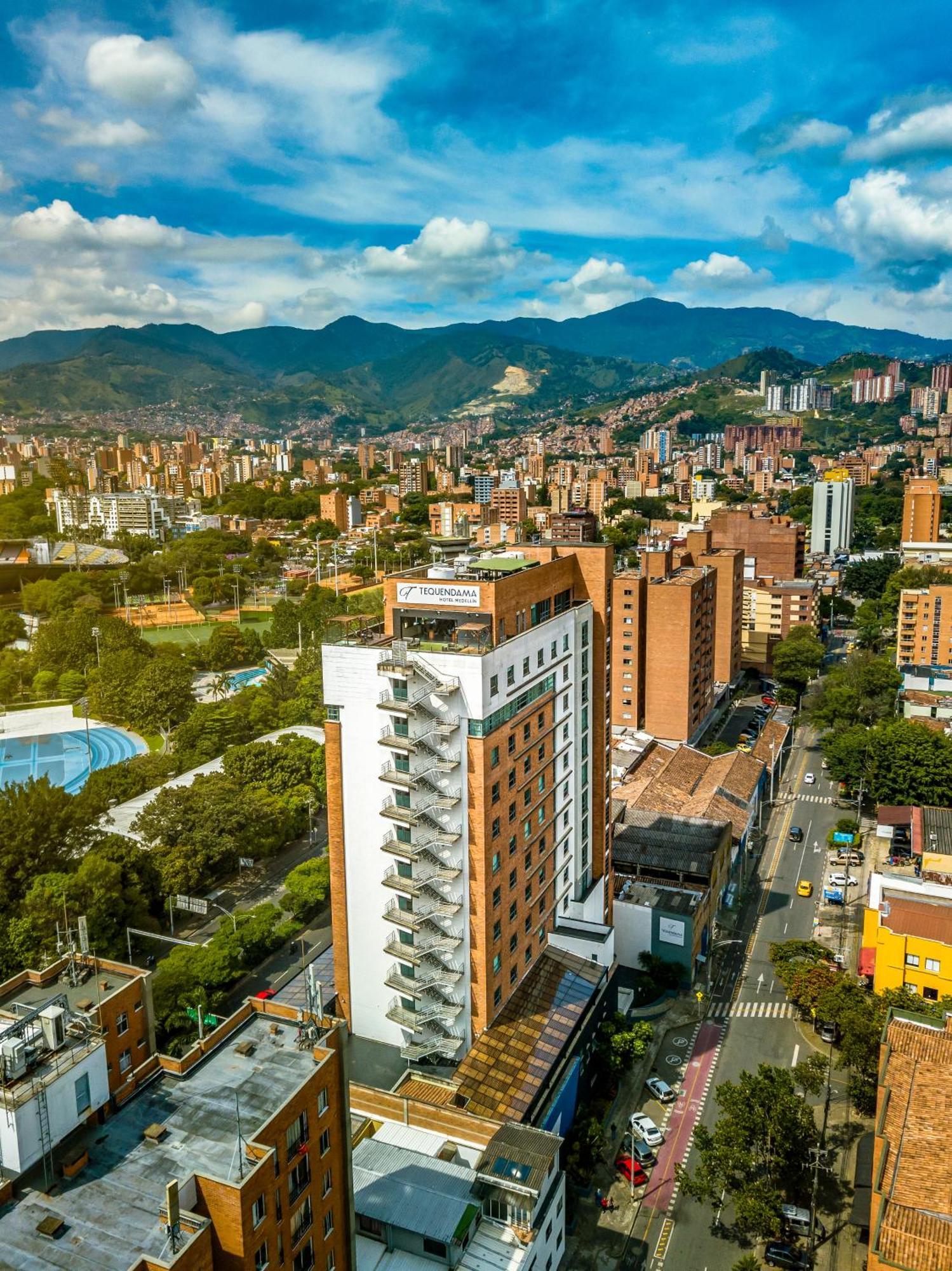 Tequendama - Estadio 4*