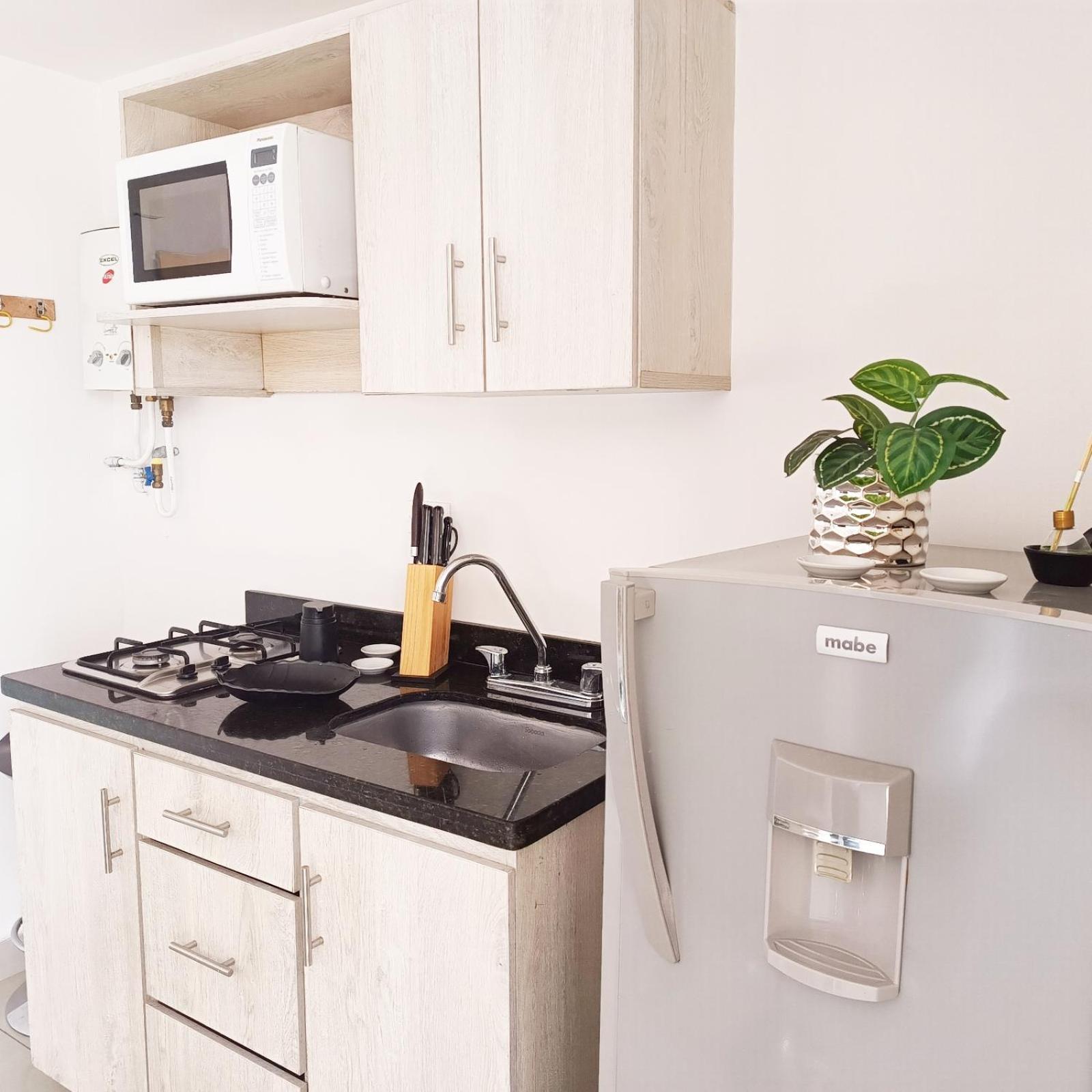 207 Apartasuite Poblado 1 Hasta 5 Personas Apartment Medellin