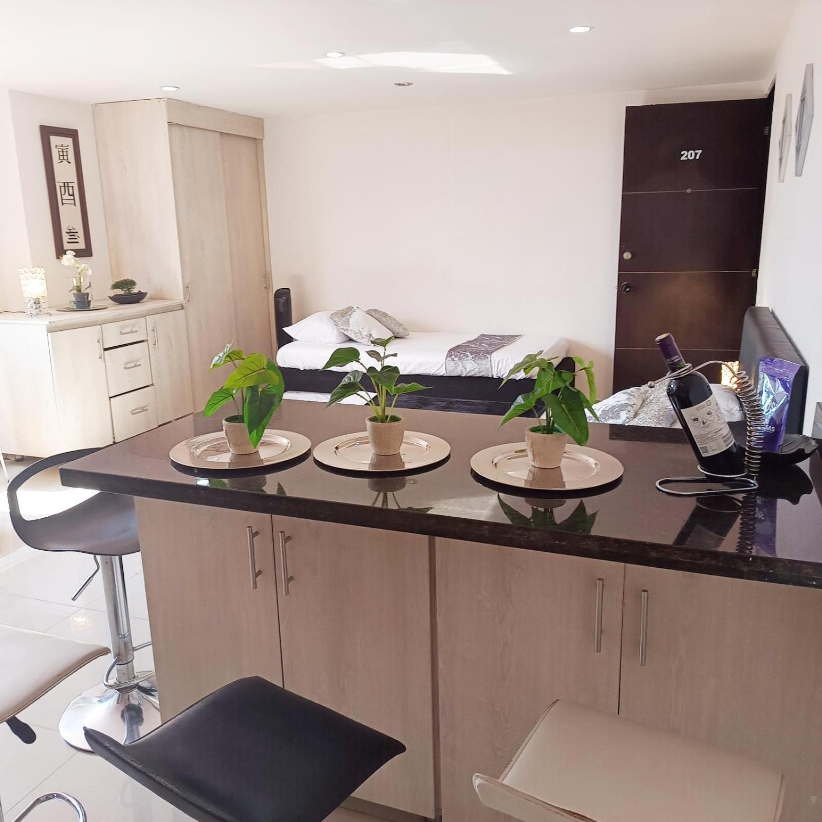 207 Apartasuite Poblado 1 Hasta 5 Personas *