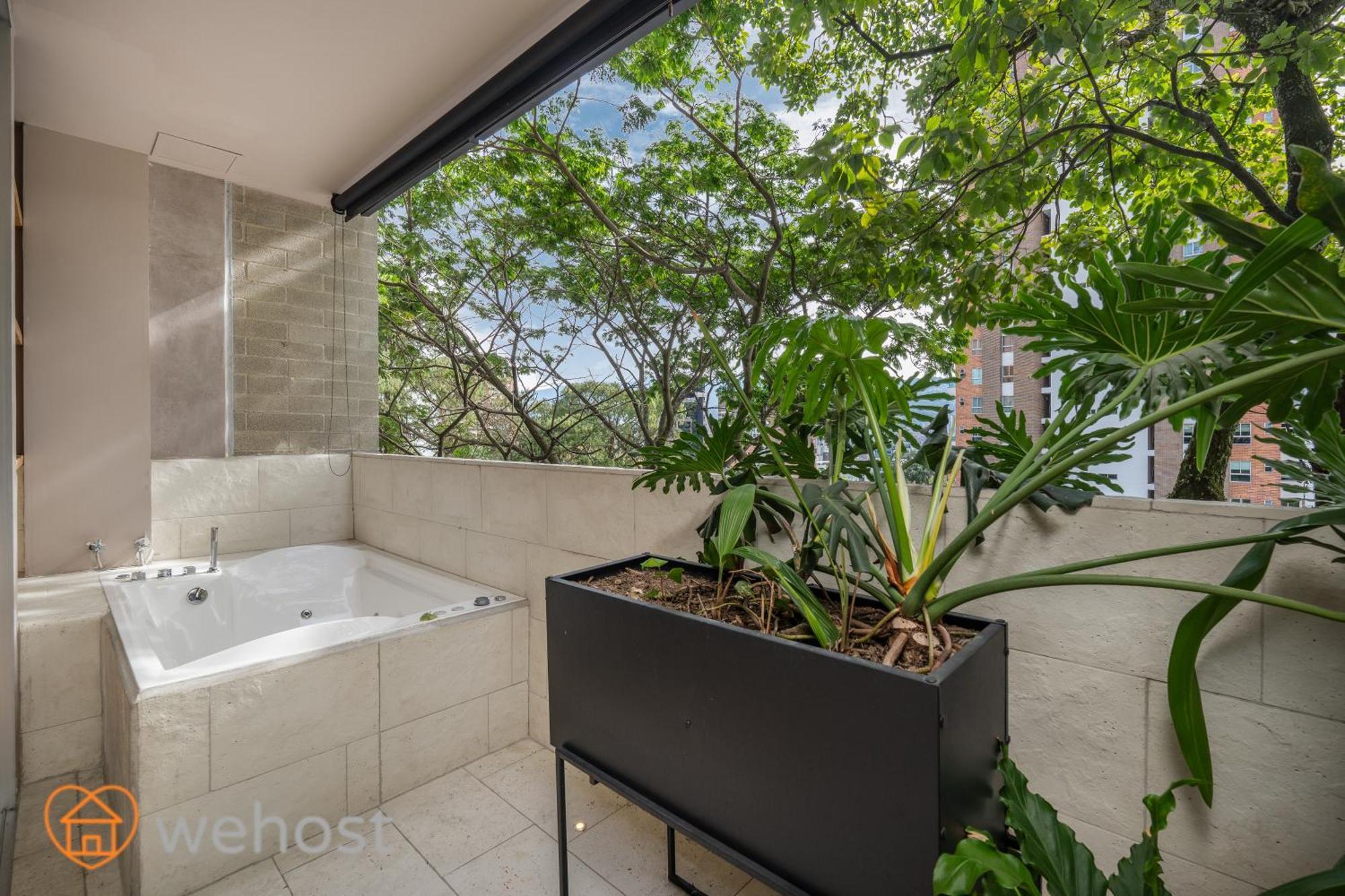Private Jacuzzi Elegant With Ac Medell Apartment Medellin