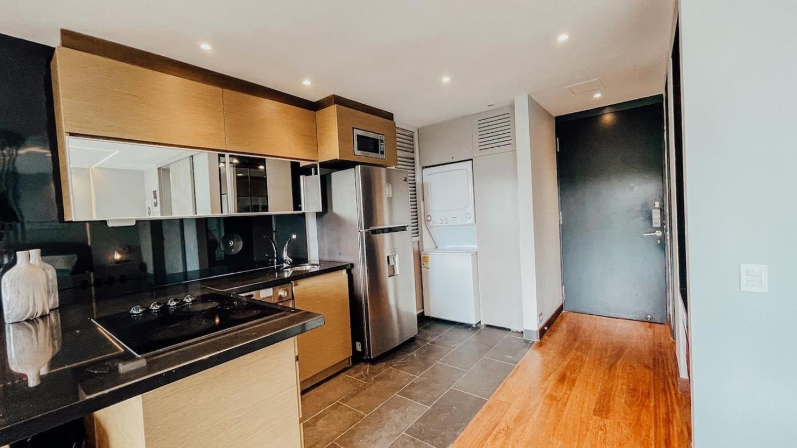 Amazing Luxury 1 Bedroom Gym & Pool Provenza 704 *