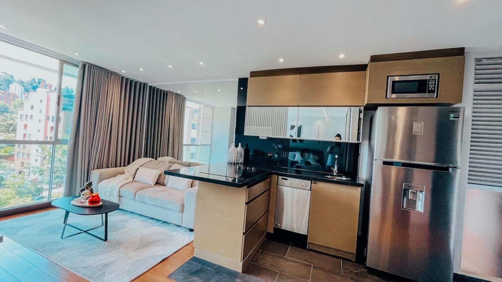 Amazing Luxury 1 Bedroom Gym & Pool Provenza 704 * Medellin