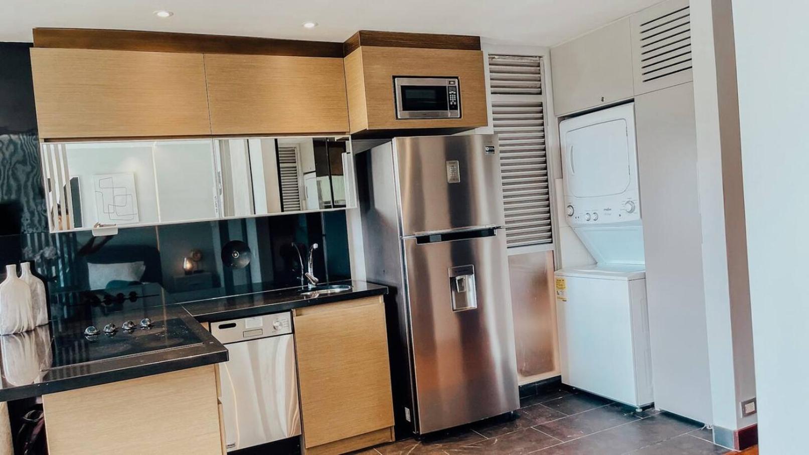 Amazing Luxury 1 Bedroom Gym & Pool Provenza 704 *