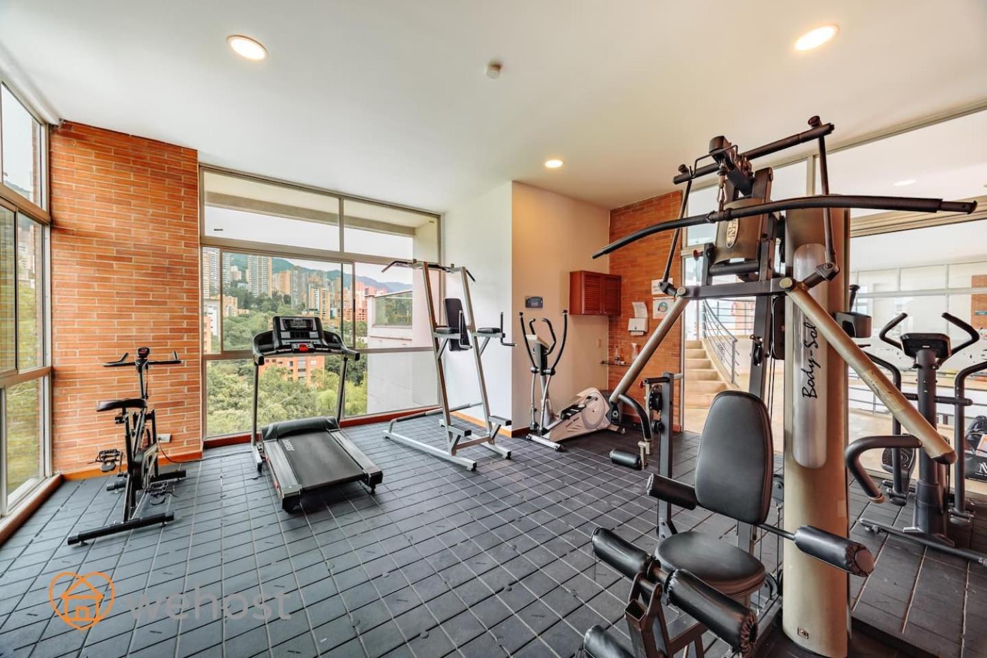 Apartment Elegant High Floor 1 Bedroom With Gym & Pool 1202 Medellin