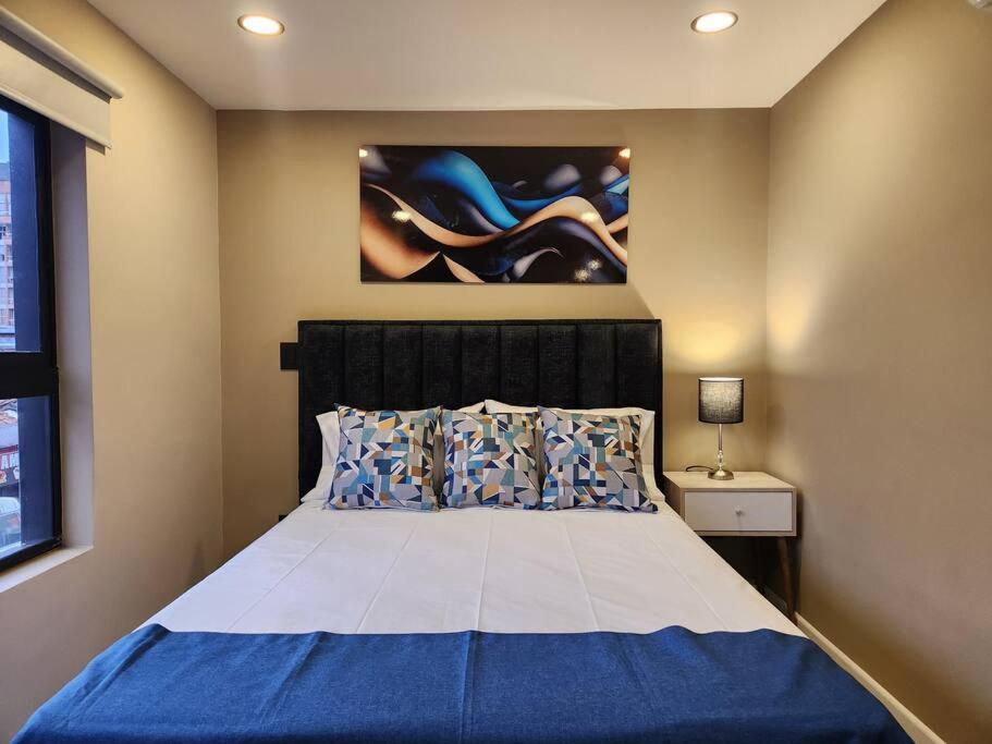 Loft 10 Apartment