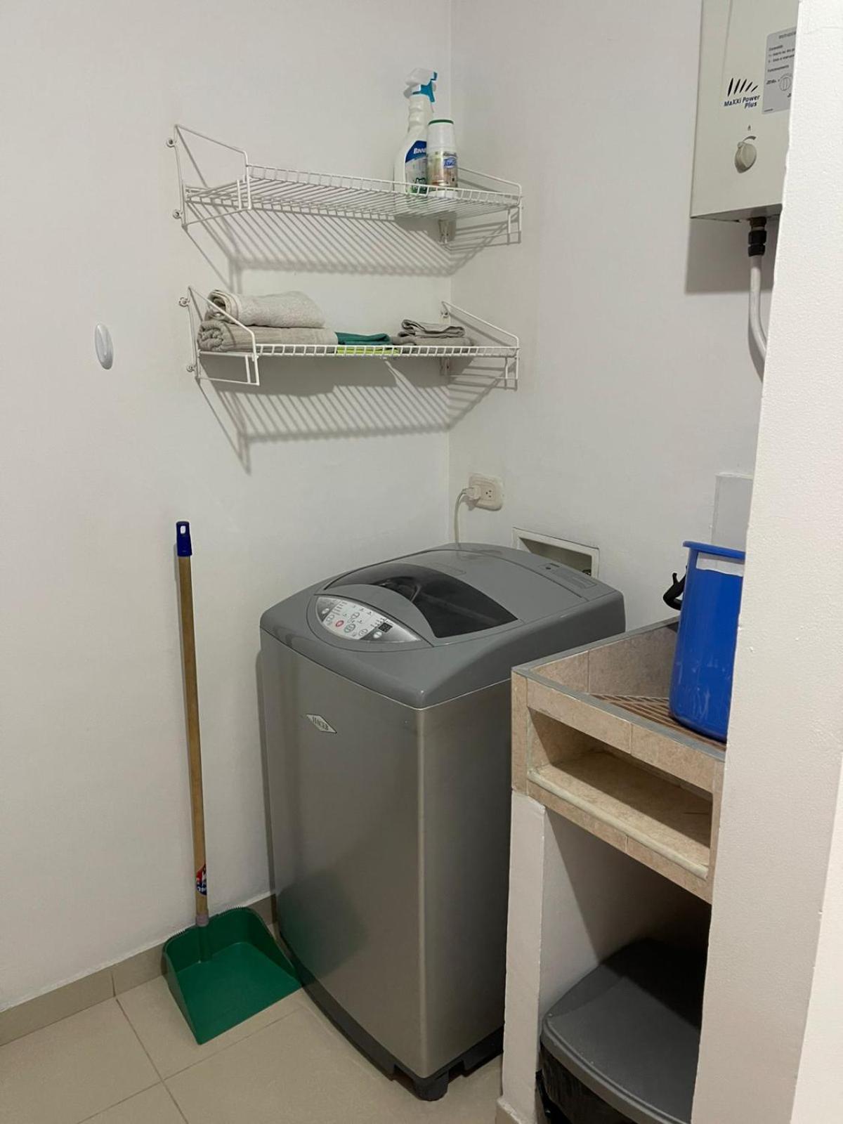 Acogedor Apto En Laureles Estadio Apartment