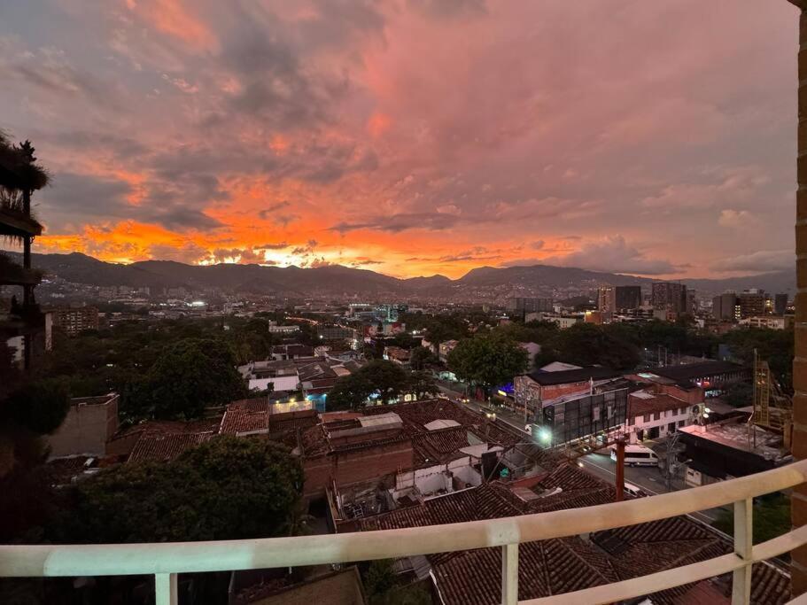 Exclusivo En Poblado Con Ac A 1 Min Provenza *