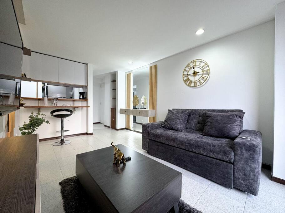Exclusivo En Poblado Con Ac A 1 Min Provenza * Medellin