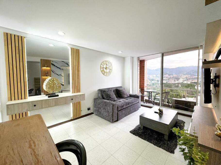 Exclusivo En Poblado Con Ac A 1 Min Provenza Medellin