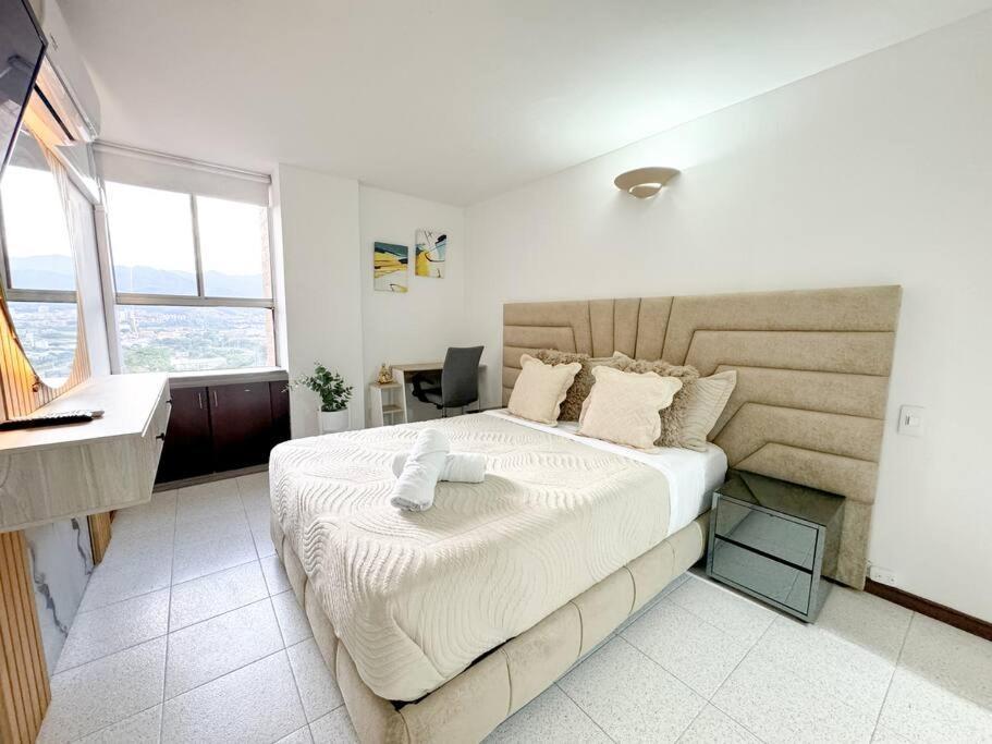 Exclusivo En Poblado Con Ac A 1 Min Provenza
