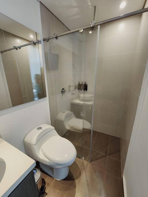 Apartment Penthouse In Heart Of Laureles *