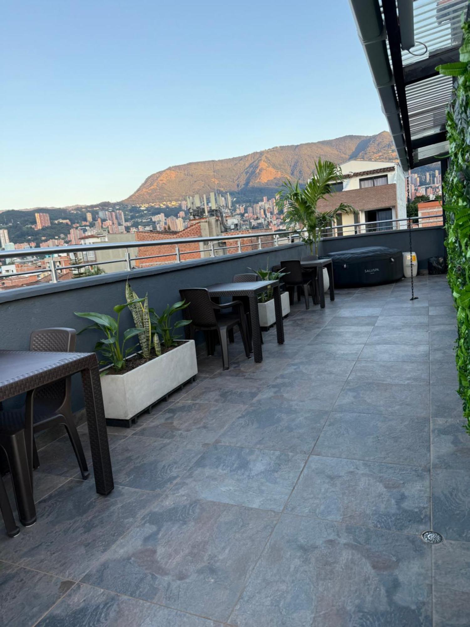 Vive 302 Apartment *