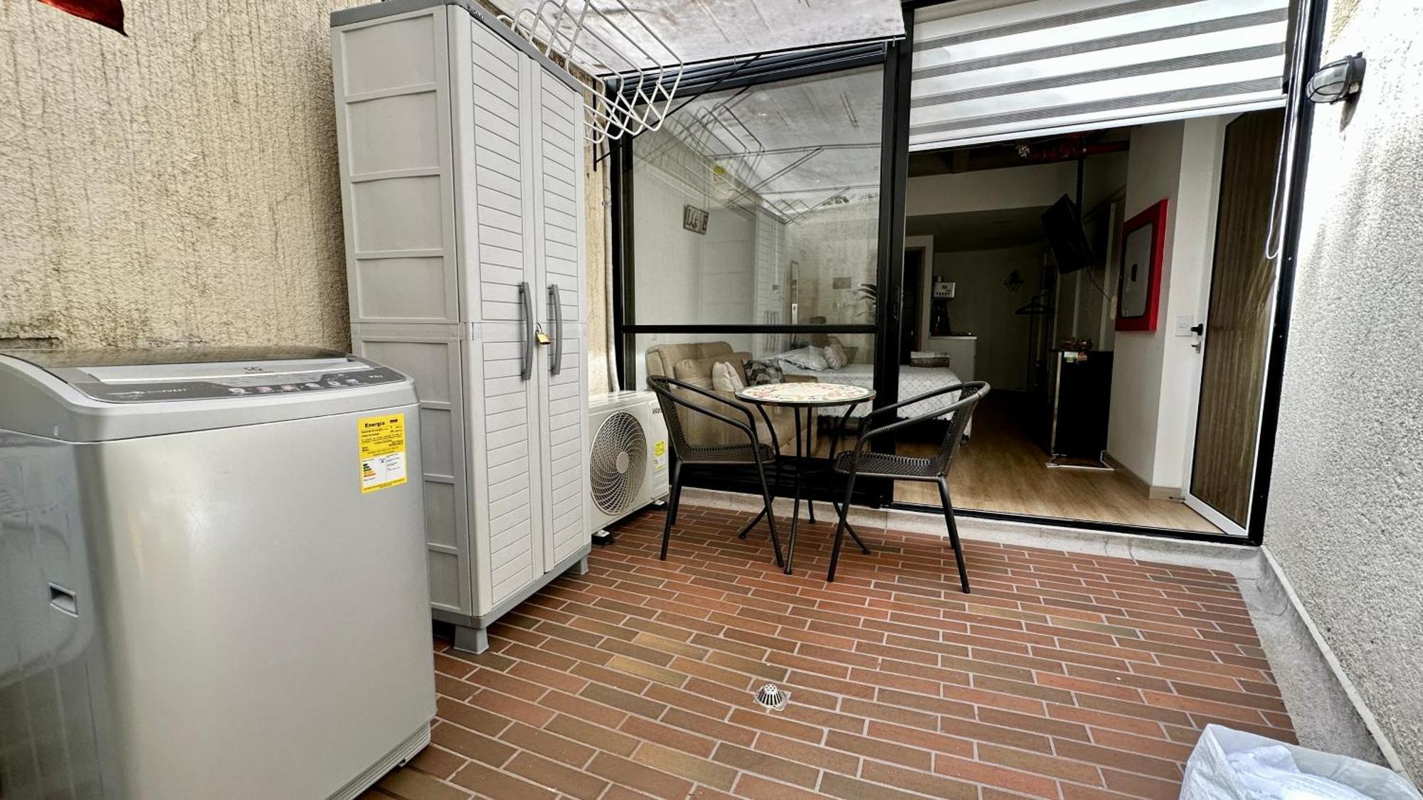 Prime Laureles Location With Air Conditioning Apartment Medellin