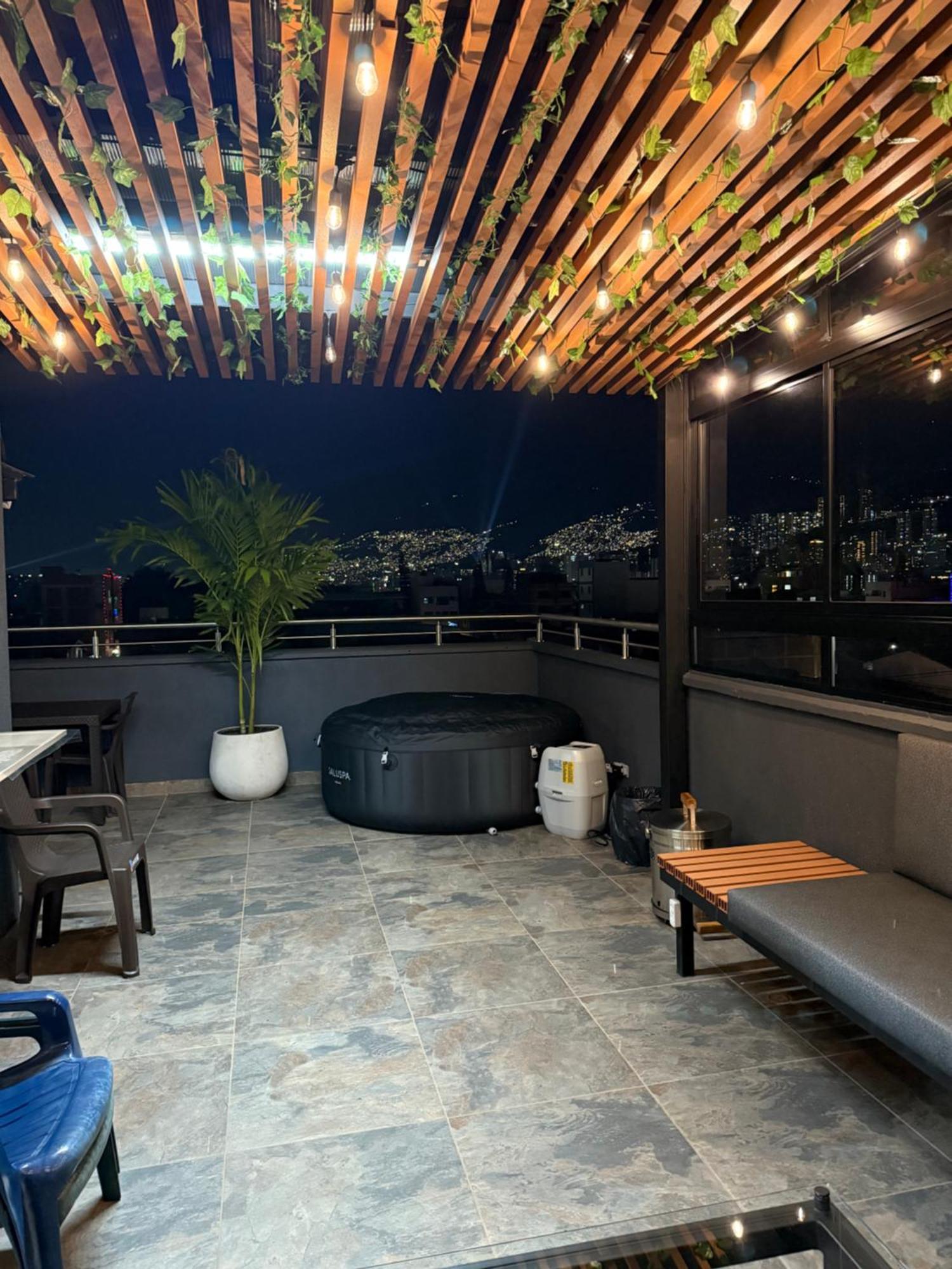 Nuevo Cerca Poblado 301 Apartment Medellin