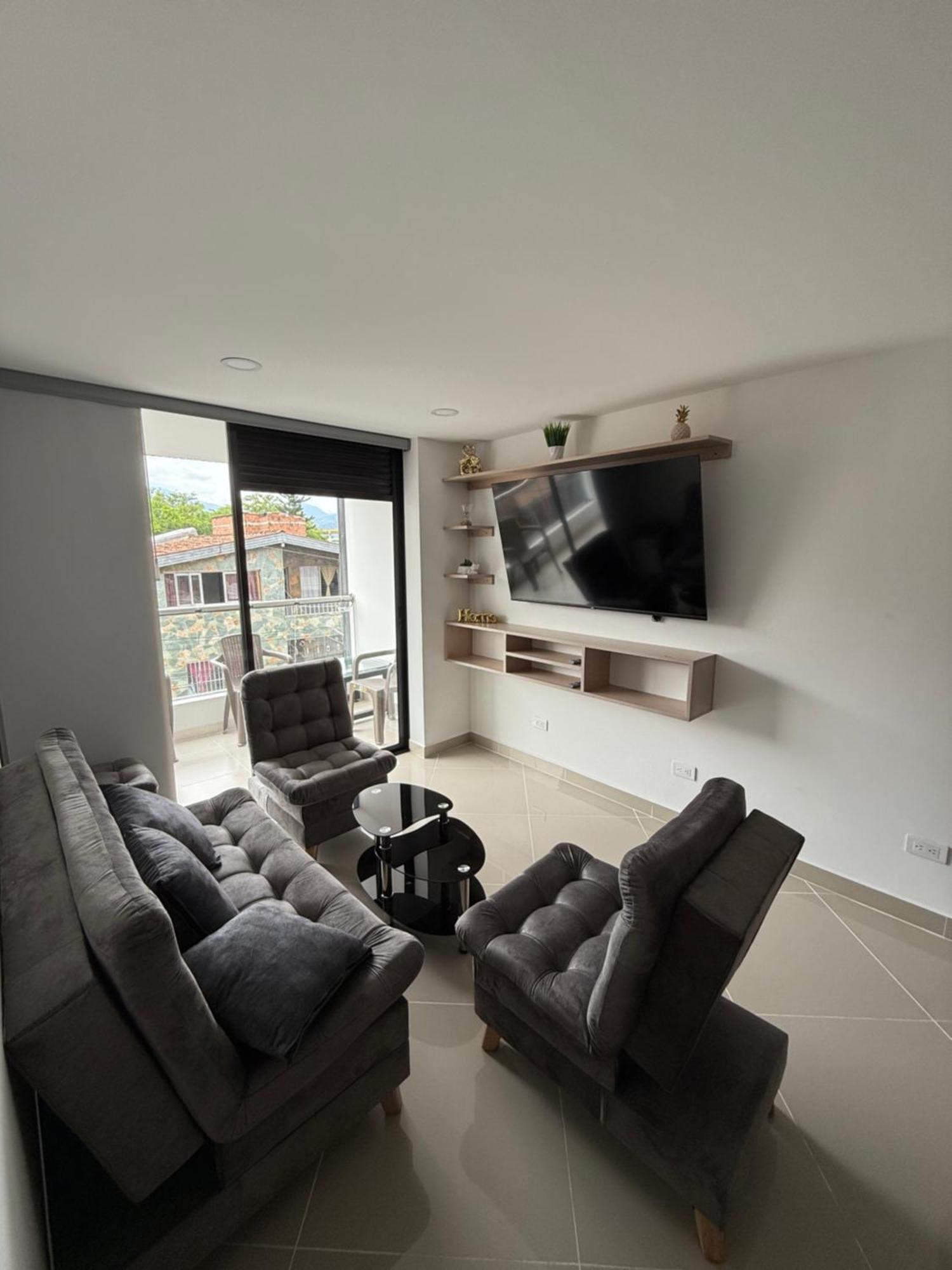 Nuevo Cerca Poblado 301 Apartment Medellin