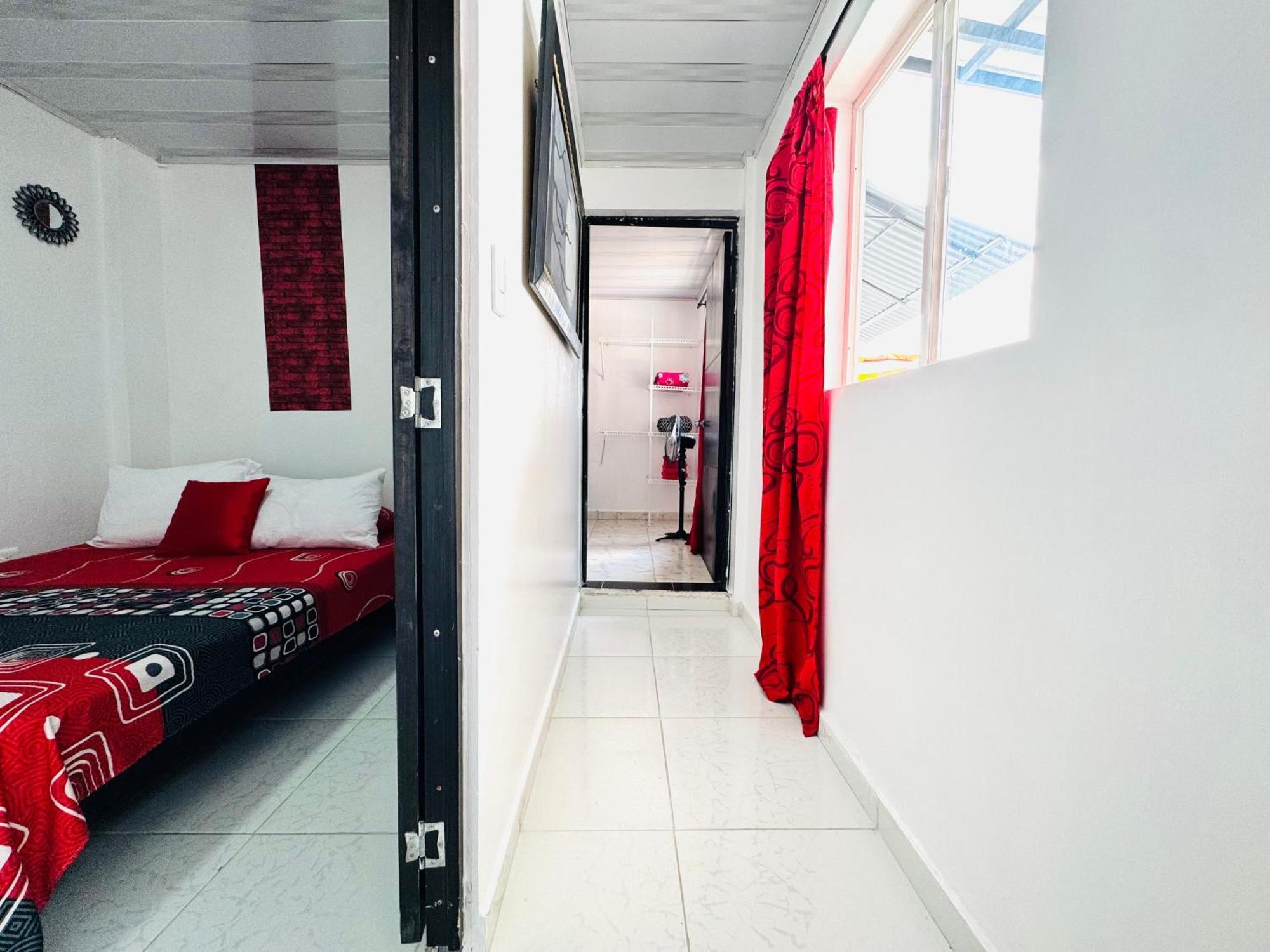 Victory Apartments: Cozy With Wi-fi & Shared Terrace In * Medellin