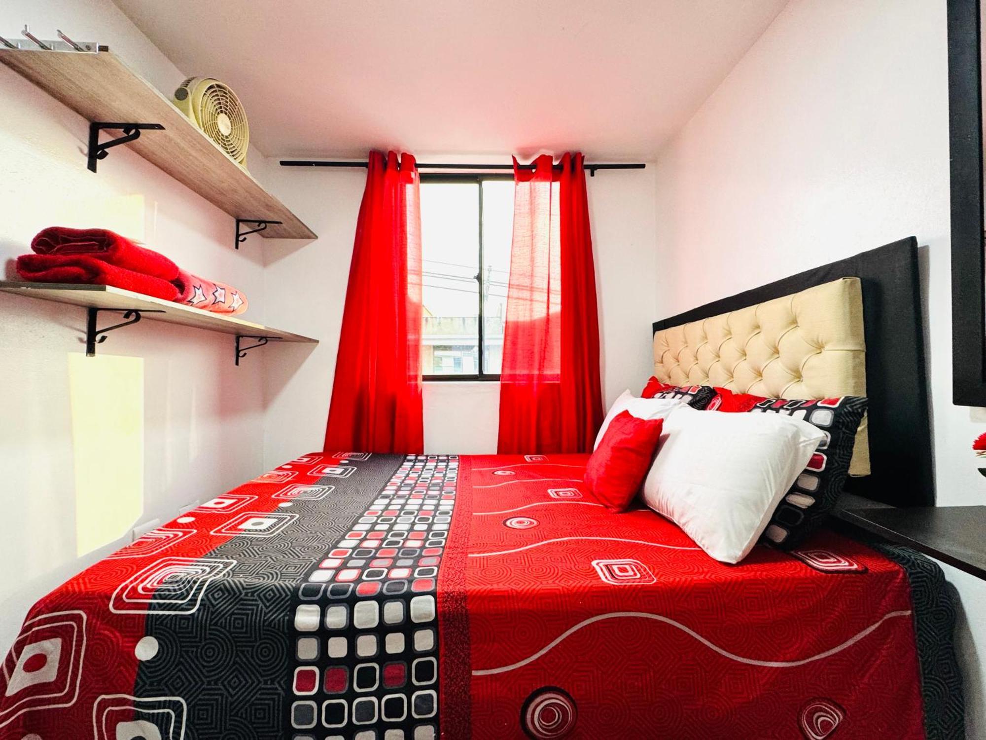 Apartment Victory Apartments: Cozy With Wi-fi & Shared Terrace In