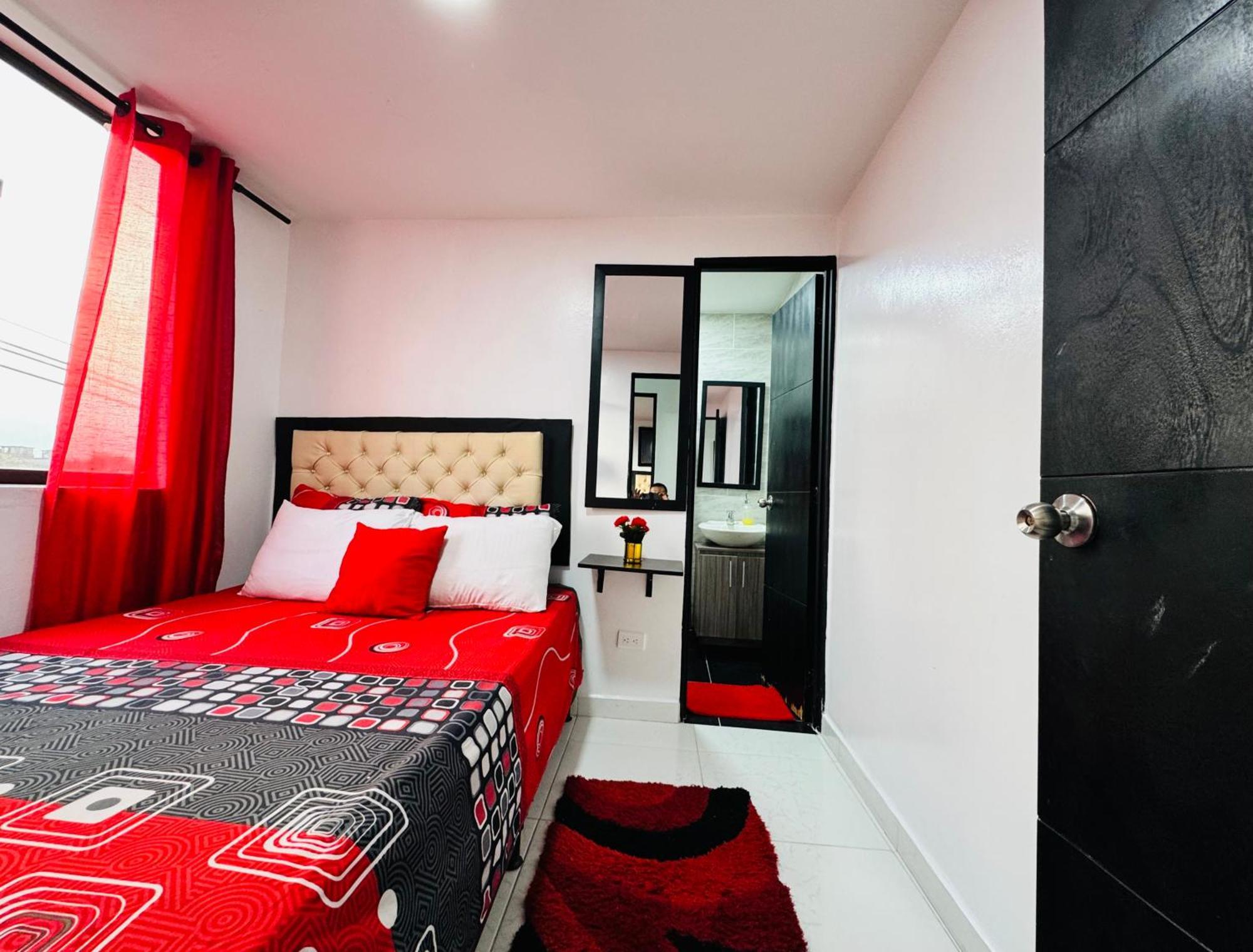 Apartment Victory Apartments: Cozy With Wi-fi & Shared Terrace In
