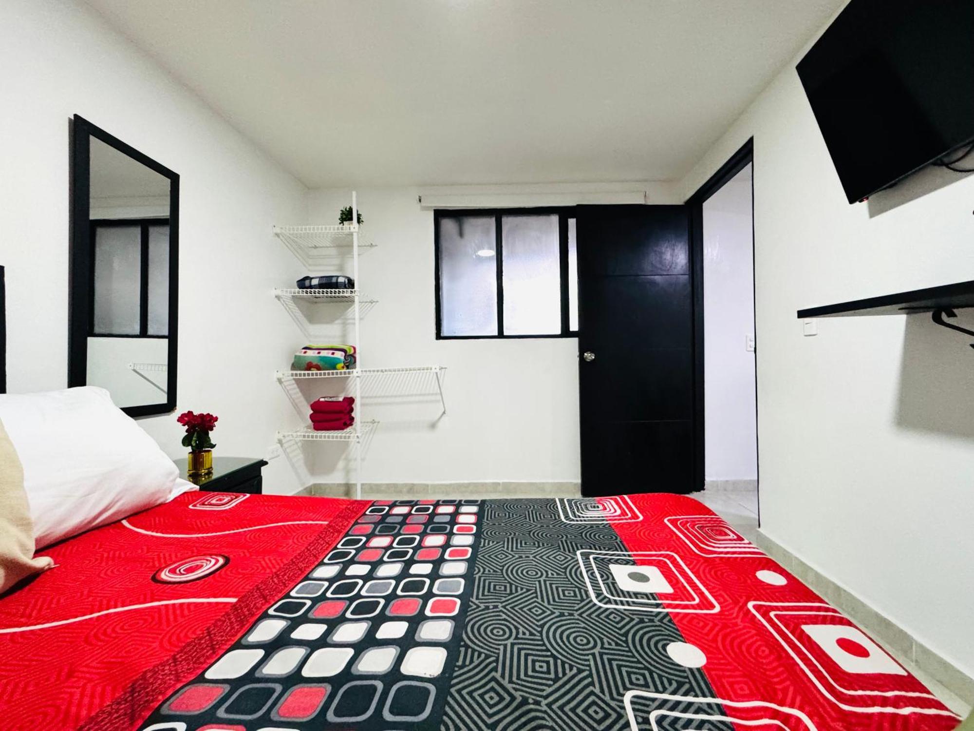 Victory Apartments: Cozy With Wi-fi & Shared Terrace In Apartment
