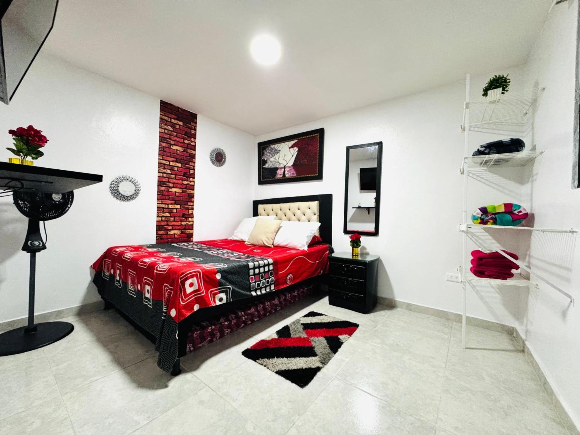 Apartment Victory Apartments: Cozy With Wi-fi & Shared Terrace In *